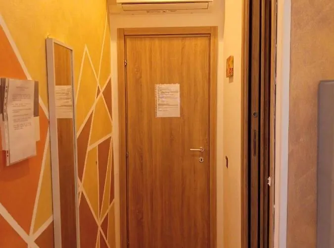 Stefania Гостевой дом Джулианова